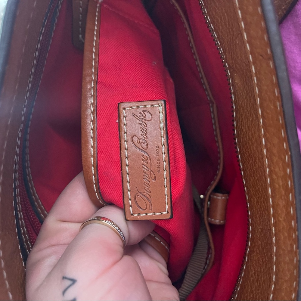 Dooney & Bourke Vintage Lexington Tote Shoulder Bag - Picture 5 of 10